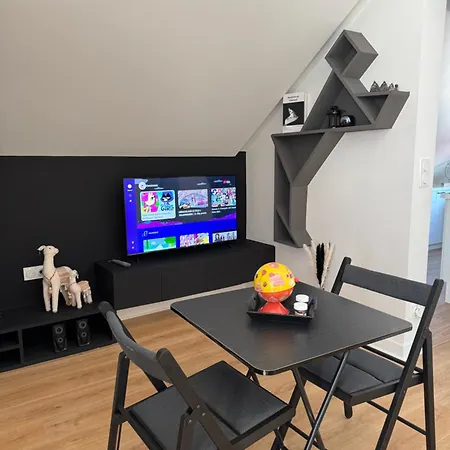 Cleopatre Apartmán Argenteuil